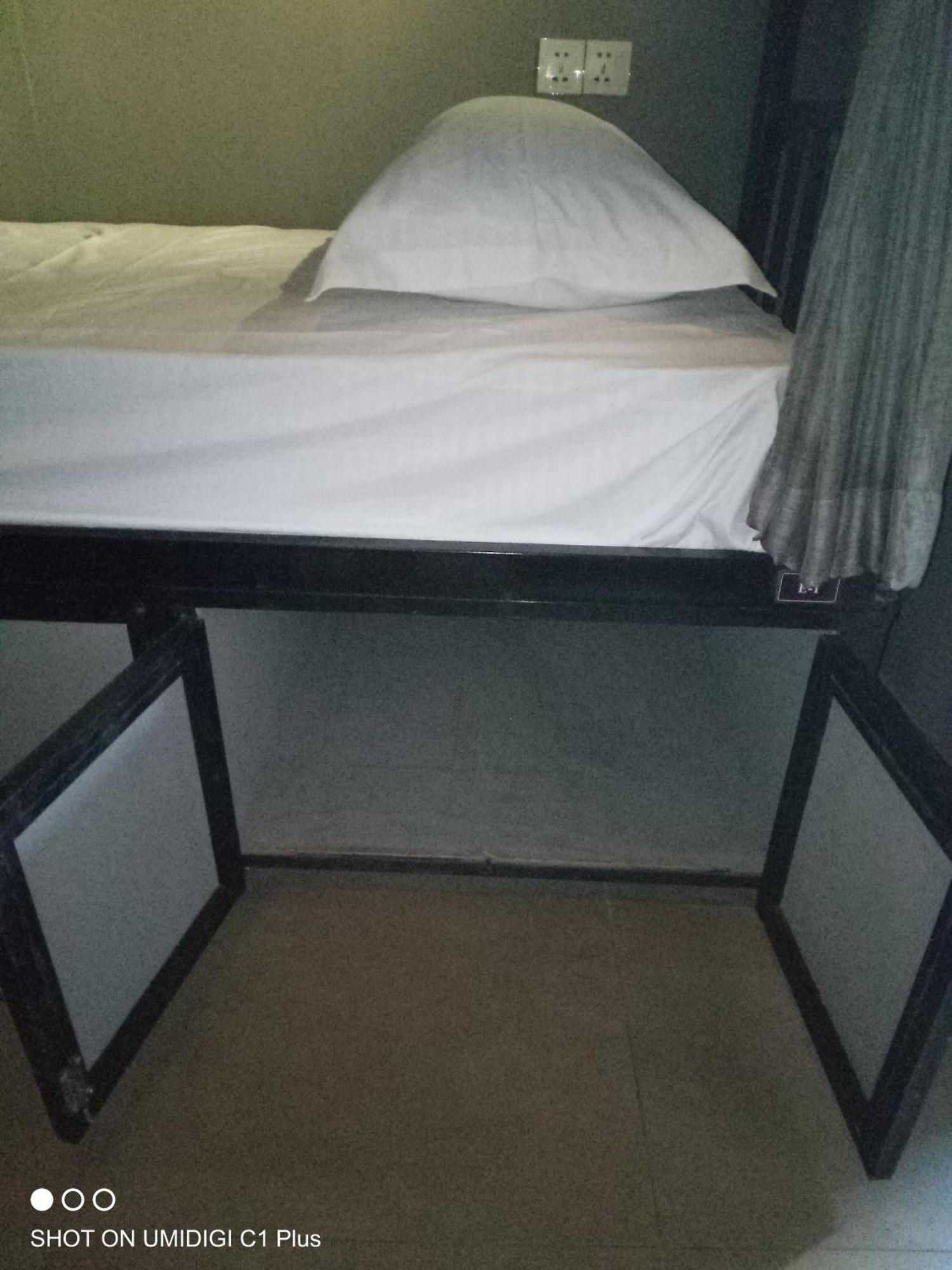 Hostel Fuji พนมเปญ ภายนอก รูปภาพ